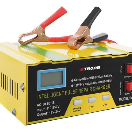 12 V / 24 V akumuliatoriaus įkroviklis