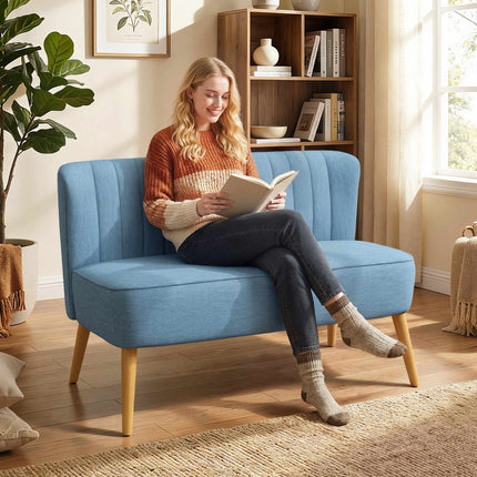 Dvivietė sofa, minkštas paminkštinimas, lengvai prižiūrimas užvalkalas, mėlyna
