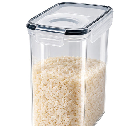 Airtight Food Storage Containers Set of 4 with Labels, Transparent