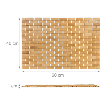Bath tub in bamboo