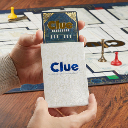 „Cluedo“ stalo žaidimų kolekcija (suomių ir švedų kalbomis)