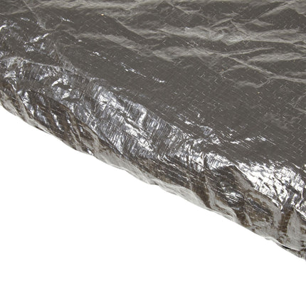 Uždenkite plastikinį batutą