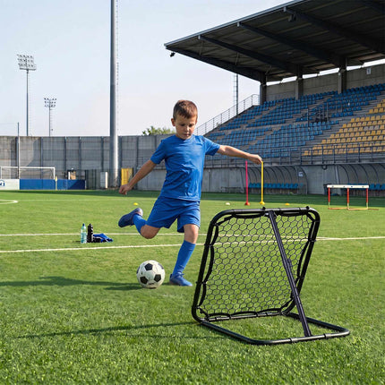 Futbolo kamuolio atšokimo lenta 85x85 cm, 5 kampai, sulankstoma