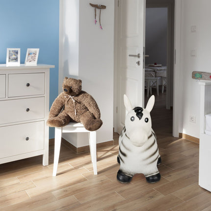 Šokinėjantis zebras