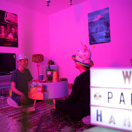 „Lightbox“ plėtinio rinkinys su 240 simbolių