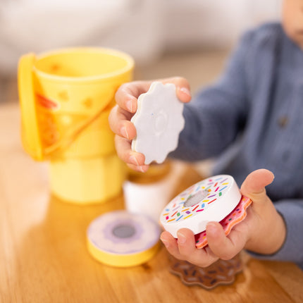 Melissa & Doug žaislinis rinkinys „To Go“ pyragams ir sausainiams