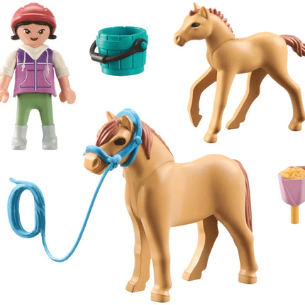 Playmobil Krioklio žirgai Vaikas su poniu ir kumeliuku 71498