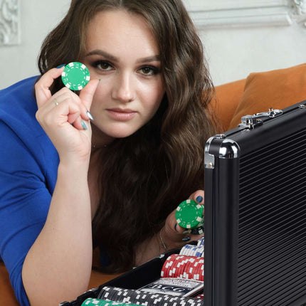 Pokerio krepšys su 300 žetonų