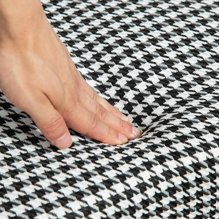 Retro stiliaus akcentinė kėdė, „Houndstooth“ raštas, mediena ir aukso elementai