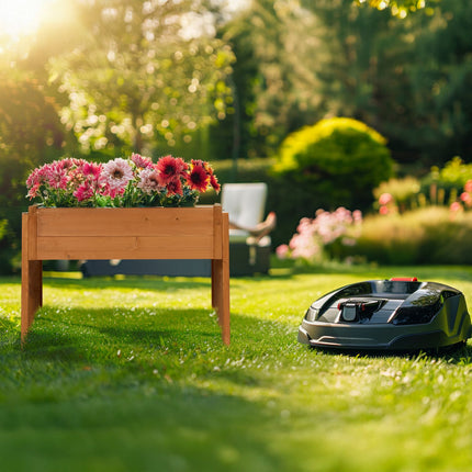 Robotinės vejapjovės garažas su loveliu sodinimui