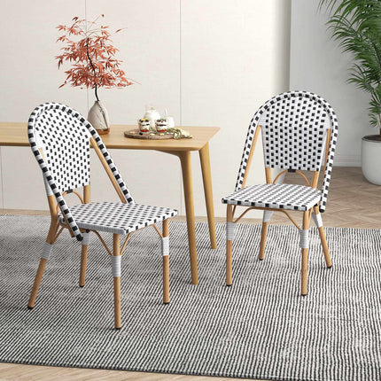 2 lauko valgomojo kėdžių be porankių komplektas iš rotango, baltos
