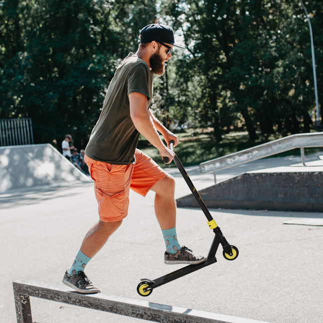 Triukų paspirtukas, pramoginis paspirtukas, triukų paspirtukas su ABEC 9 rutuliniais guoliais, greitas paspirtukas su 100 mm dirbtinės odos ratukais, greitas paspirtukas, miesto paspirtukas, triukų paspirtukas vaikams nuo 14 metų amžiaus