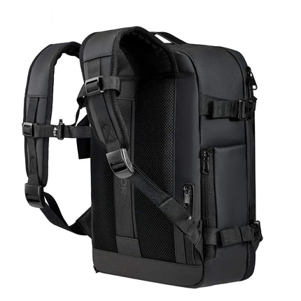 Vacuum Travel Backpack 35L With Air Pump, Water-Resistant