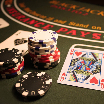 Vandeniui atsparios plastikinės pokerio kortelės