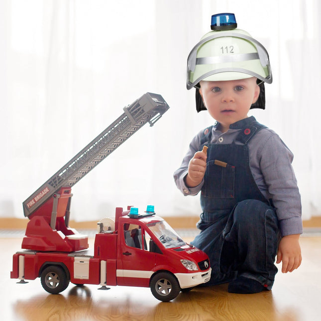 4 ugniagesių šalmų su mėlyna šviesa rinkinys
